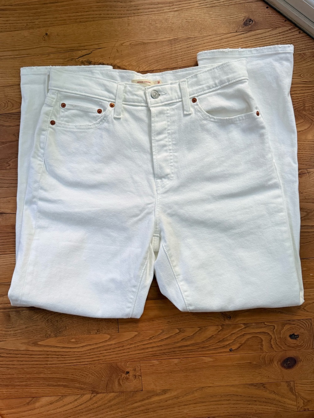 Levi’s Wedgie Straight Leg White Jeans with Button Fly